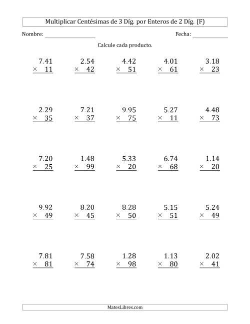 La hoja de ejercicios de Multiplicar Centésimas de 3 Díg. por Enteros de 2 Díg. (F)