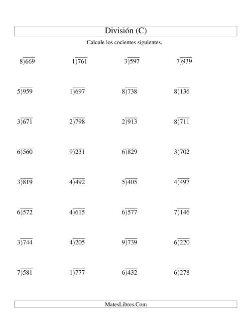 La hoja de ejercicios de División Larga con Cociente Decimal, Divisor de 1 Dígito, Dividendo de 3 Dígitos (C)