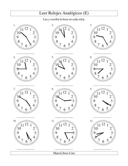 La hoja de ejercicios de Leer la Hora en un Reloj Analógico en Intervalos de 5 Minutos (E)