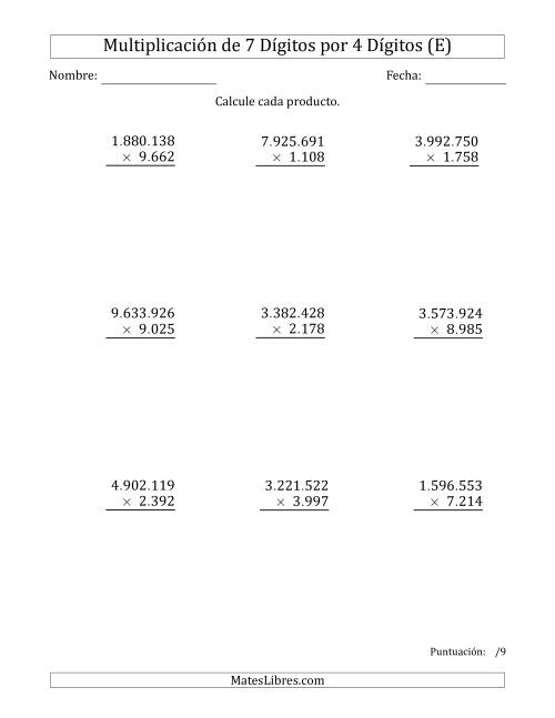 La hoja de ejercicios de Multiplicar Números de 7 Dígitos por 4 Dígitos Usando Puntos como Separadores de Millares (E)