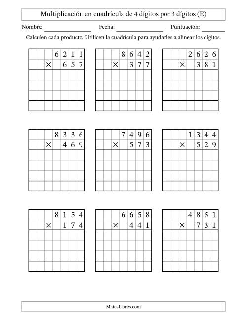 La hoja de ejercicios de Multiplicación con apoyo de cuadrícula de 4 dígitos por 3 dígitos (E)