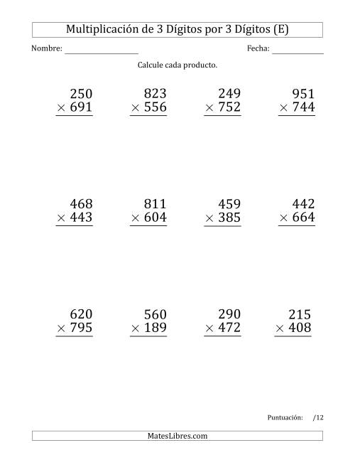 La hoja de ejercicios de Multiplicar Números de 3 Dígitos por 3 Dígitos (Formato Grande) Usando Puntos como Separadores de Millares (E)