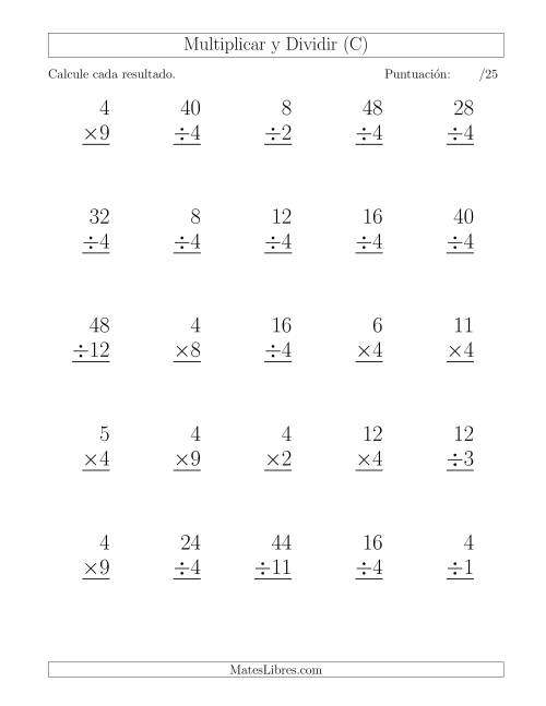 La hoja de ejercicios de Multiplicar y Dividir por 4, Formato Grande, 25 Ejercicios por Página (C)